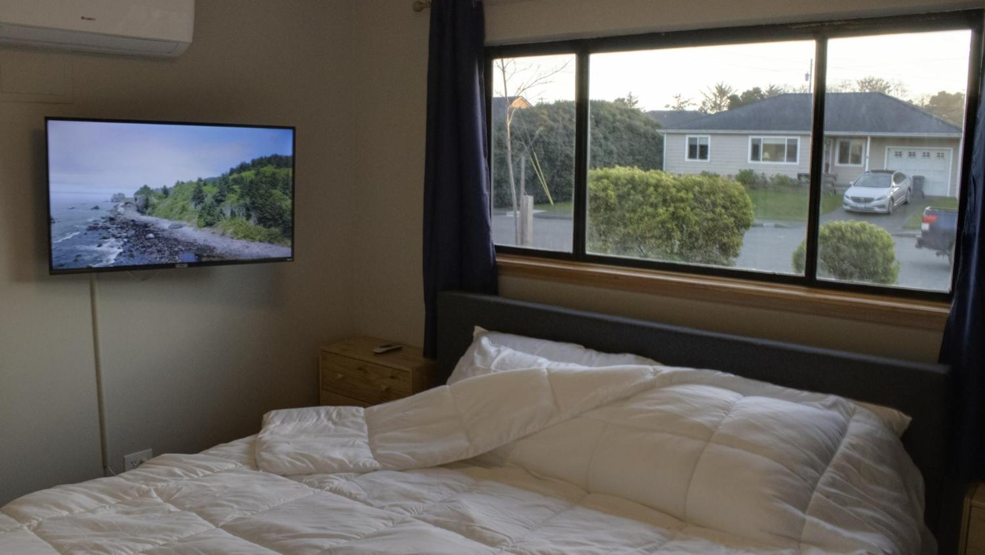 Private Home - Playground, Jumping Mat, Bbq, Darts, Firepit, Gazebo, 4 Smart Tvs, White Cotton Bedding, - The Redwood Cul-De Sac Beach Retreat 新奥尔良市 外观 照片