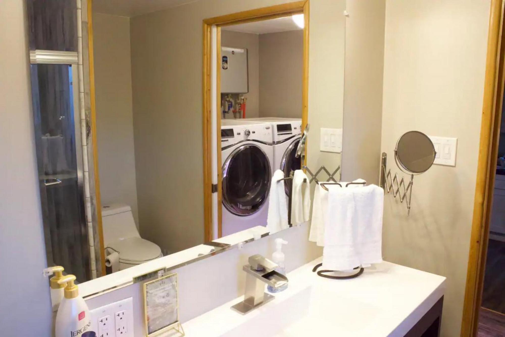 Private Home - Playground, Jumping Mat, Bbq, Darts, Firepit, Gazebo, 4 Smart Tvs, White Cotton Bedding, - The Redwood Cul-De Sac Beach Retreat 新奥尔良市 外观 照片